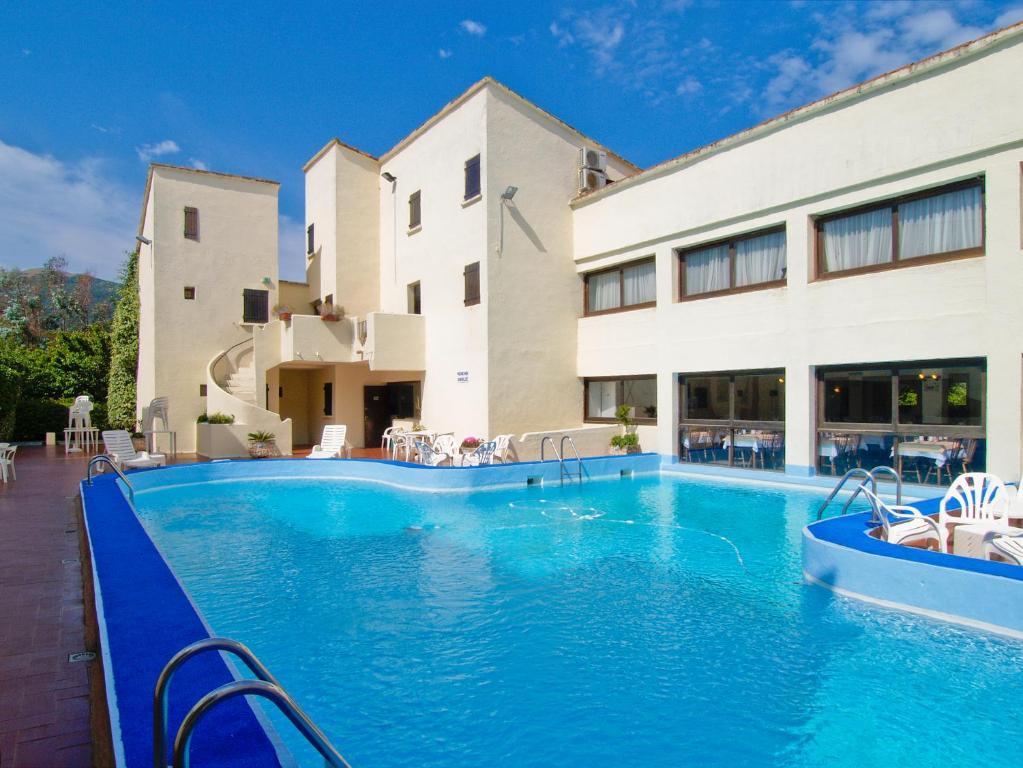Hotel Le Narval Calcatoggio  Exterior photo